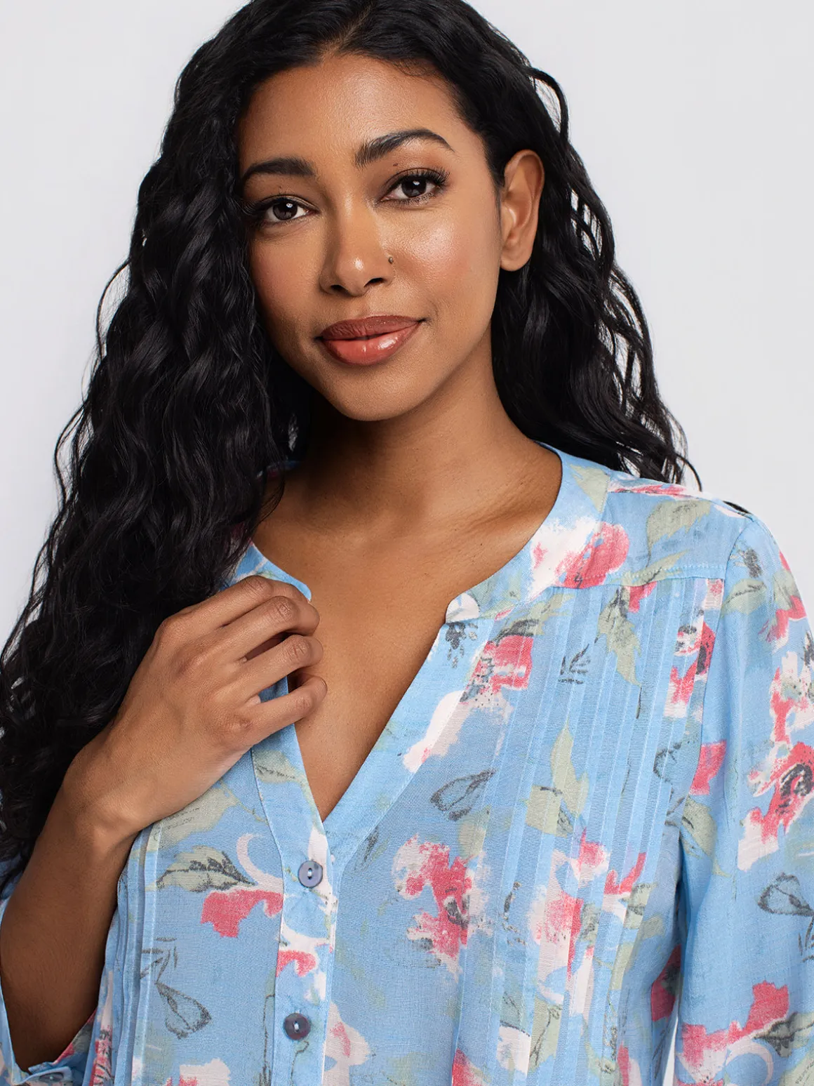 3/4-sleeve loose tunic length blouse with buttons