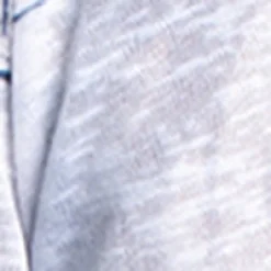 3/4-sleeve semi-fitted blouse with buttons