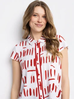 3/4-sleeve semi-fitted blouse with buttons