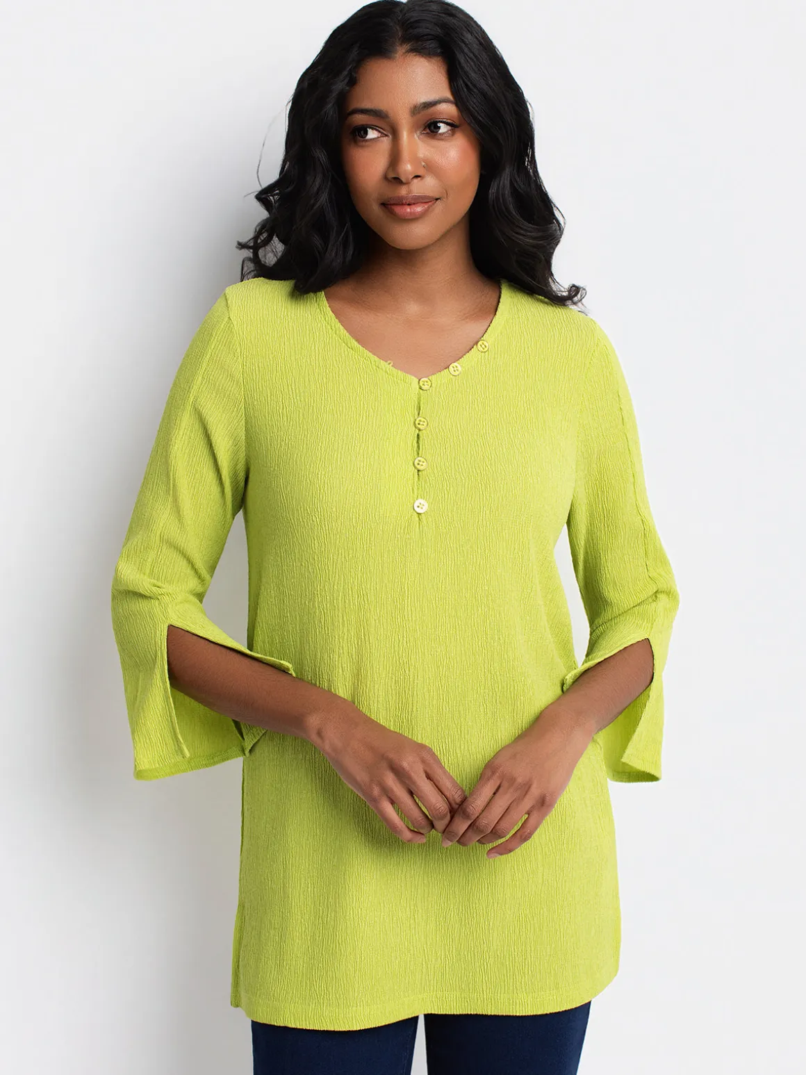 3/4-sleeve semi-fitted tunic