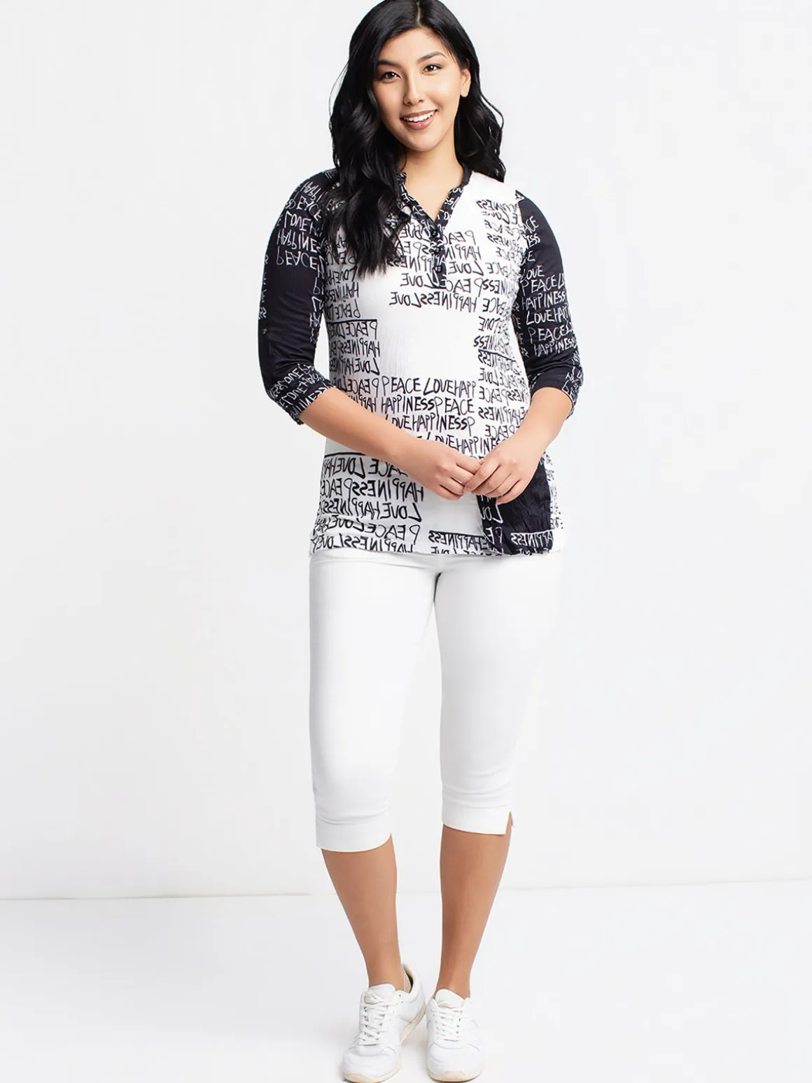 3/4-sleeve semi-fitted tunic