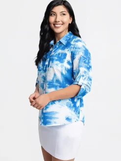 3/4-sleeve semi-fitted tunic length blouse with buttons