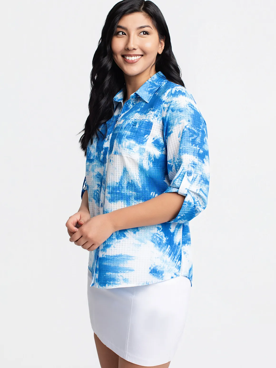 3/4-sleeve semi-fitted tunic length blouse with buttons