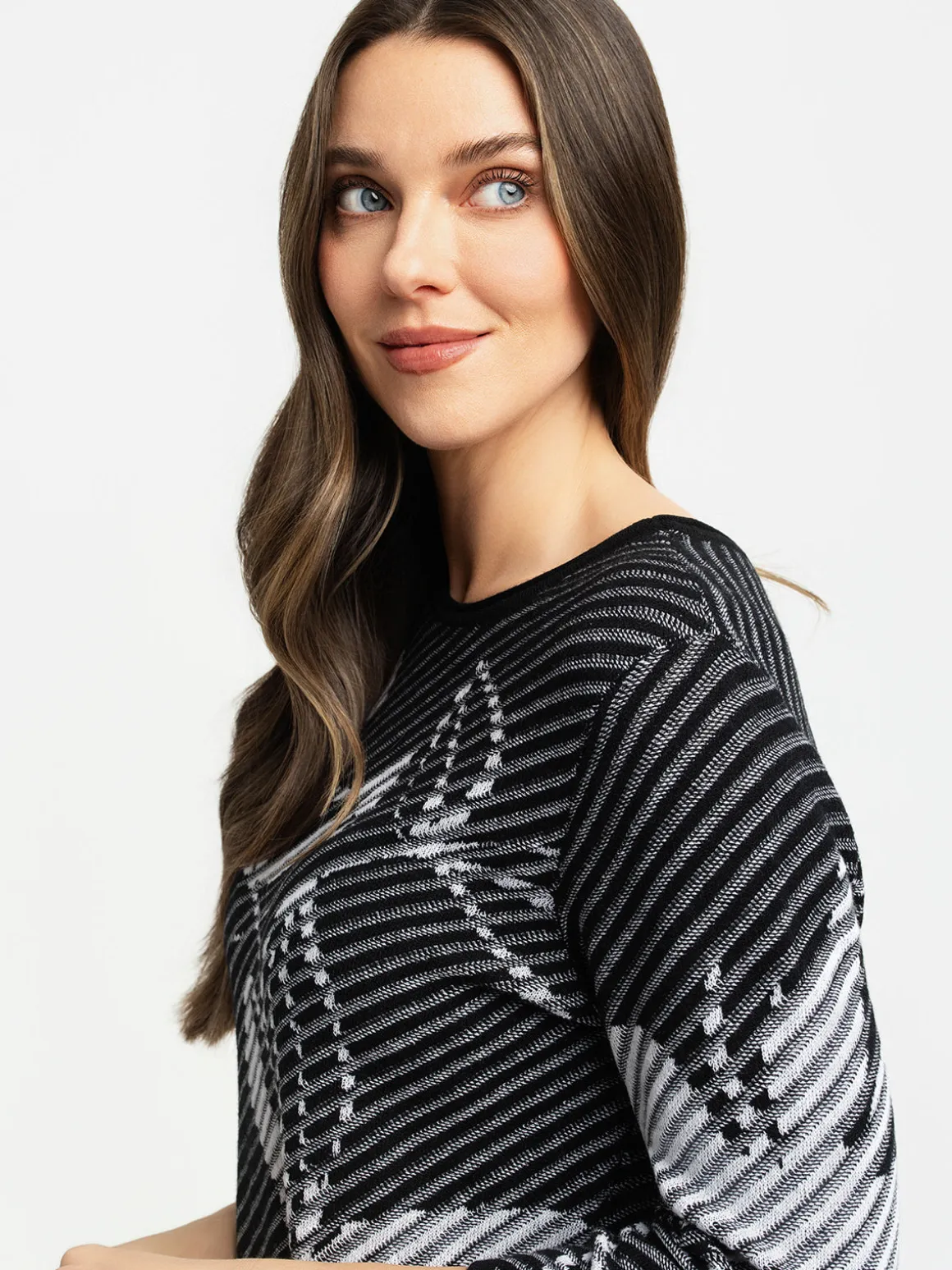 3/4 sleeve shirt