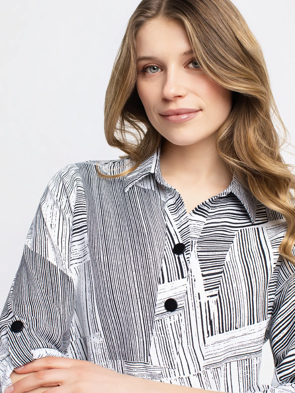 3/4-sleeve tunic length blouse