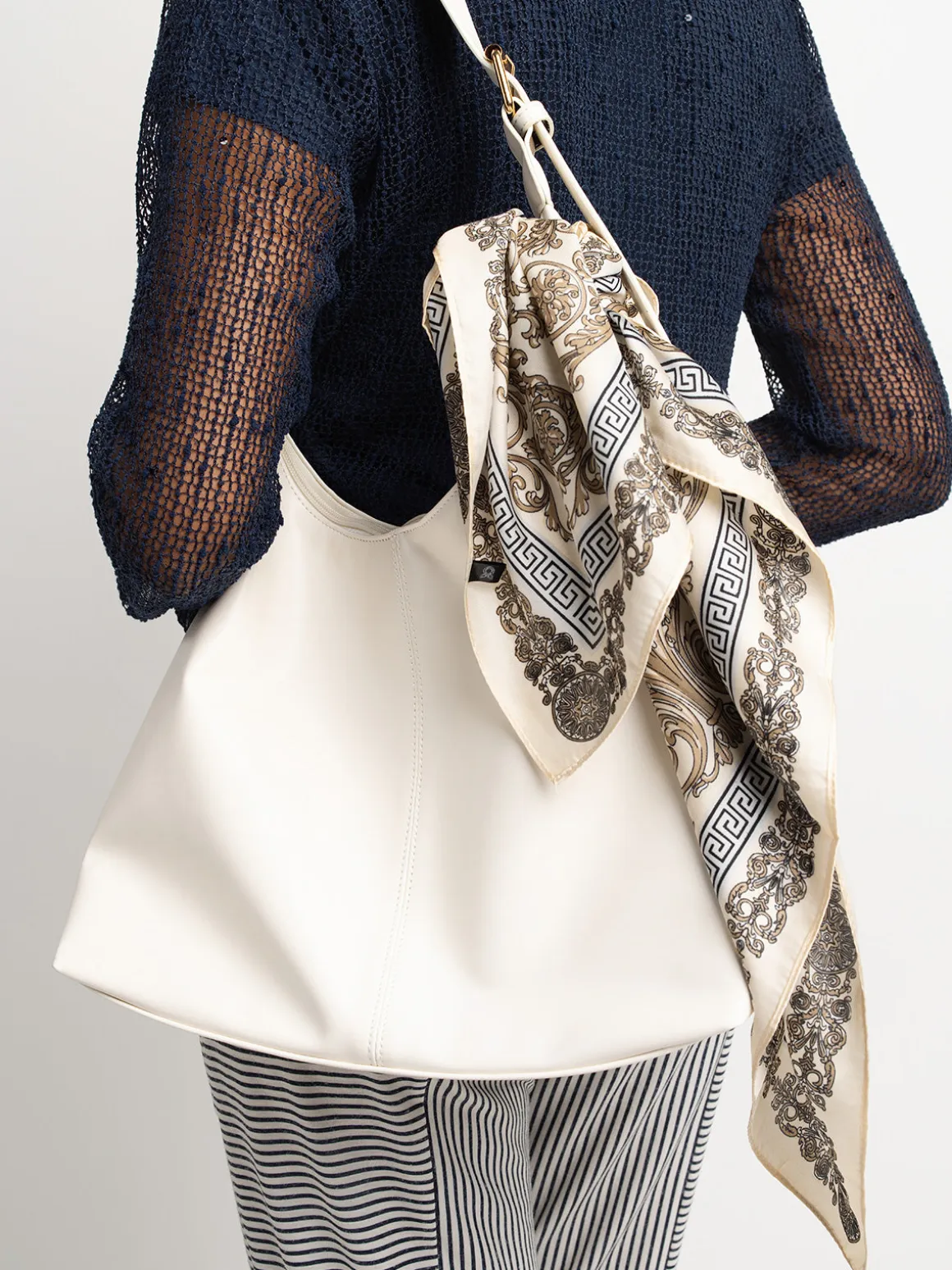 Squared scarf