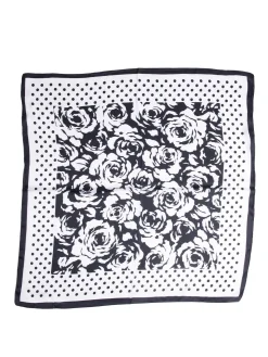 Squared scarf