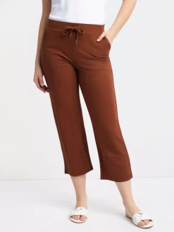 Straight casual pull-on capri - Petite