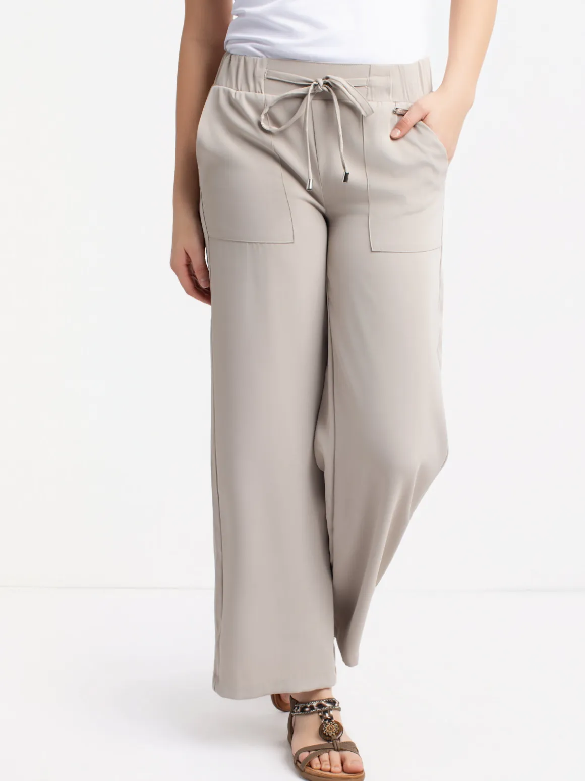 Straight-leg dressy pants