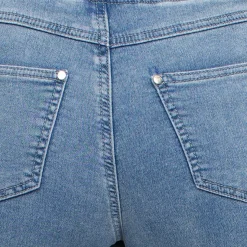 Straight leg pull-on jeans