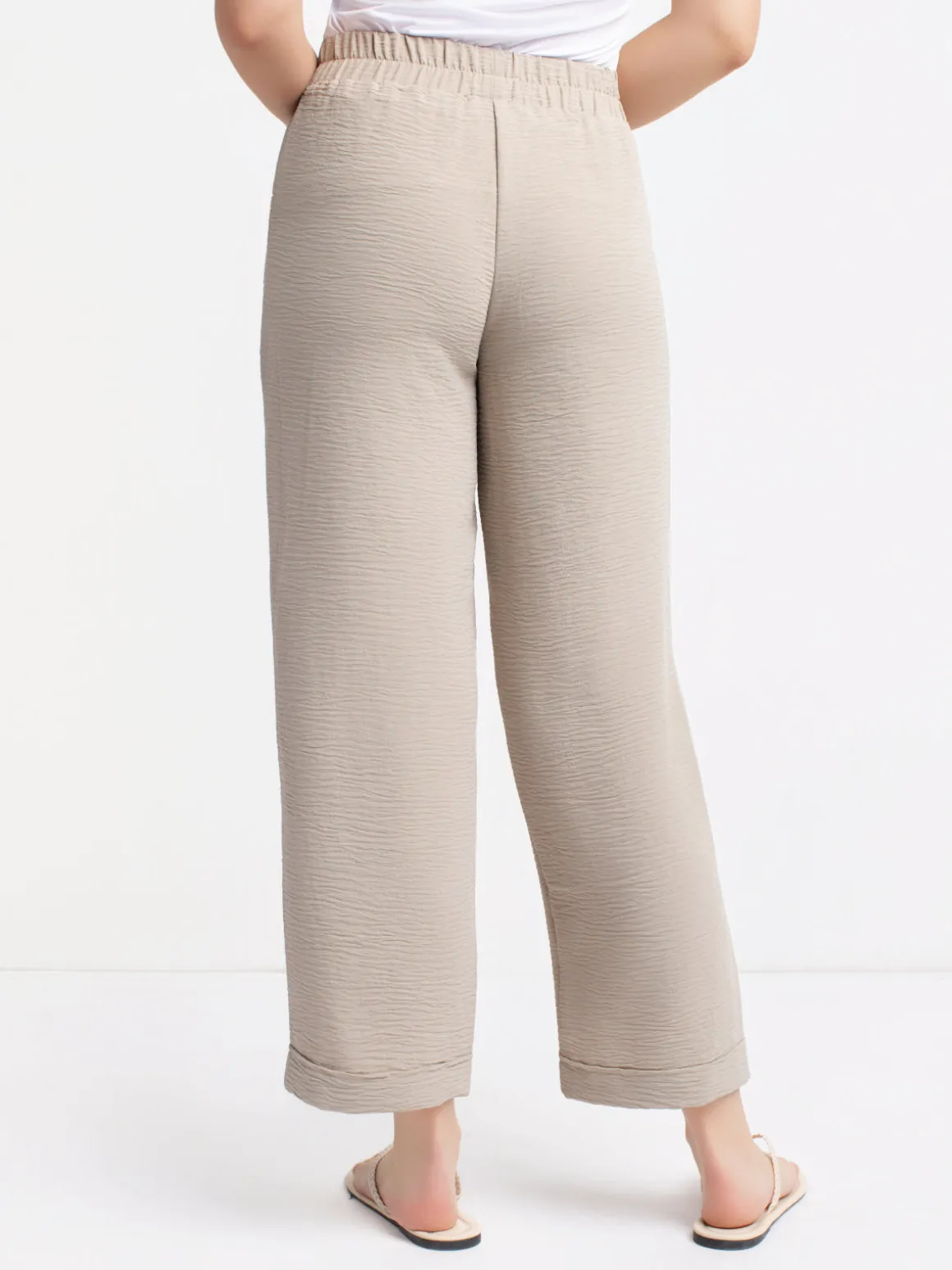 Straight pull-on ankle pant