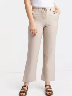 Straight semi-fitted dress pant