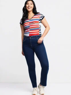 Straight semi-fitted jeans