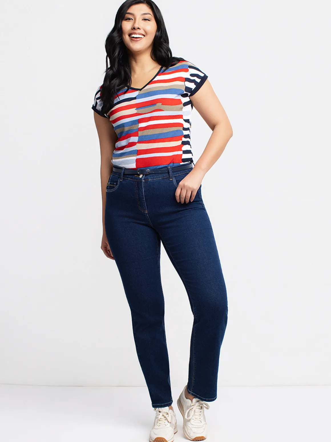 Straight semi-fitted jeans