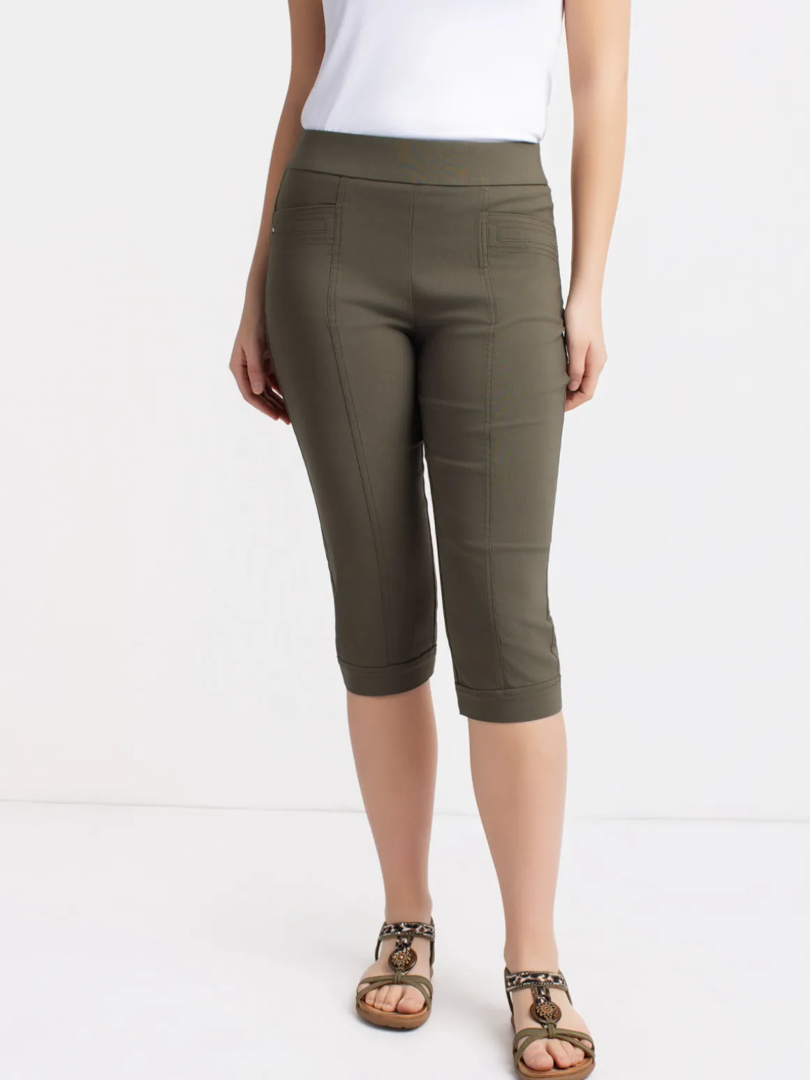 Straight semi-fitted pull-on pant - Petite