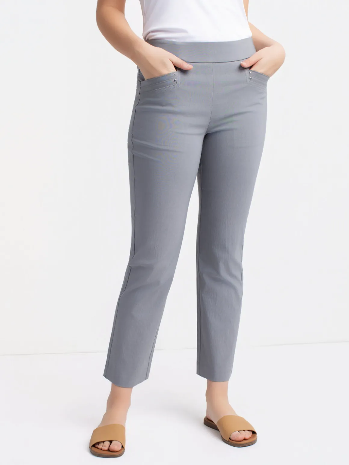 Straight semi-fitted pull-on pant - Petite