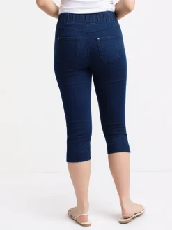 Stretch denim capri