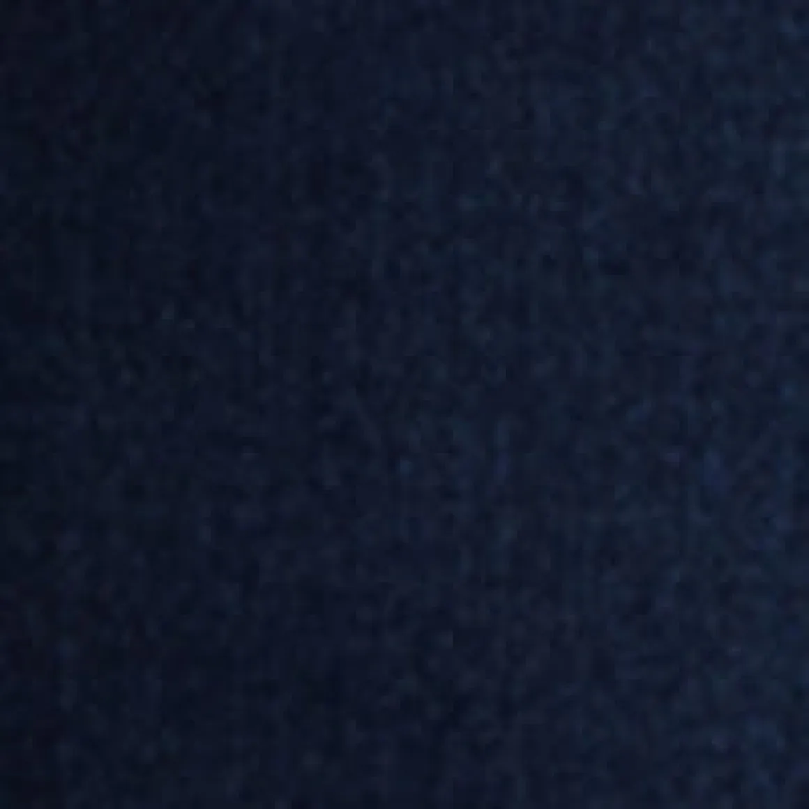 Three-quarter length denim pants