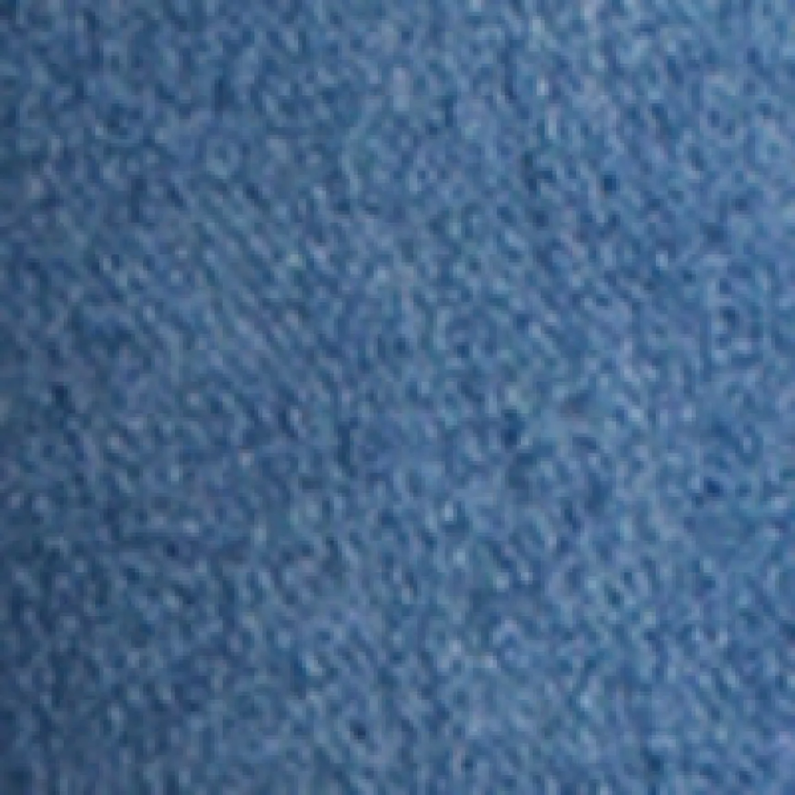 Three-quarter length denim pants
