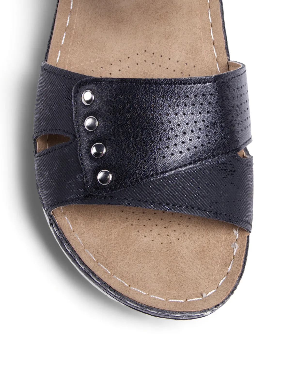 Wedge sandals