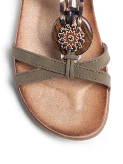 Wedge sandals