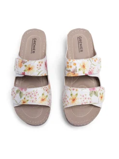 Wedge sandals