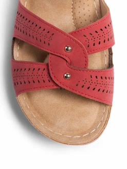 Wedge sandals