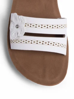 Wedge sandals