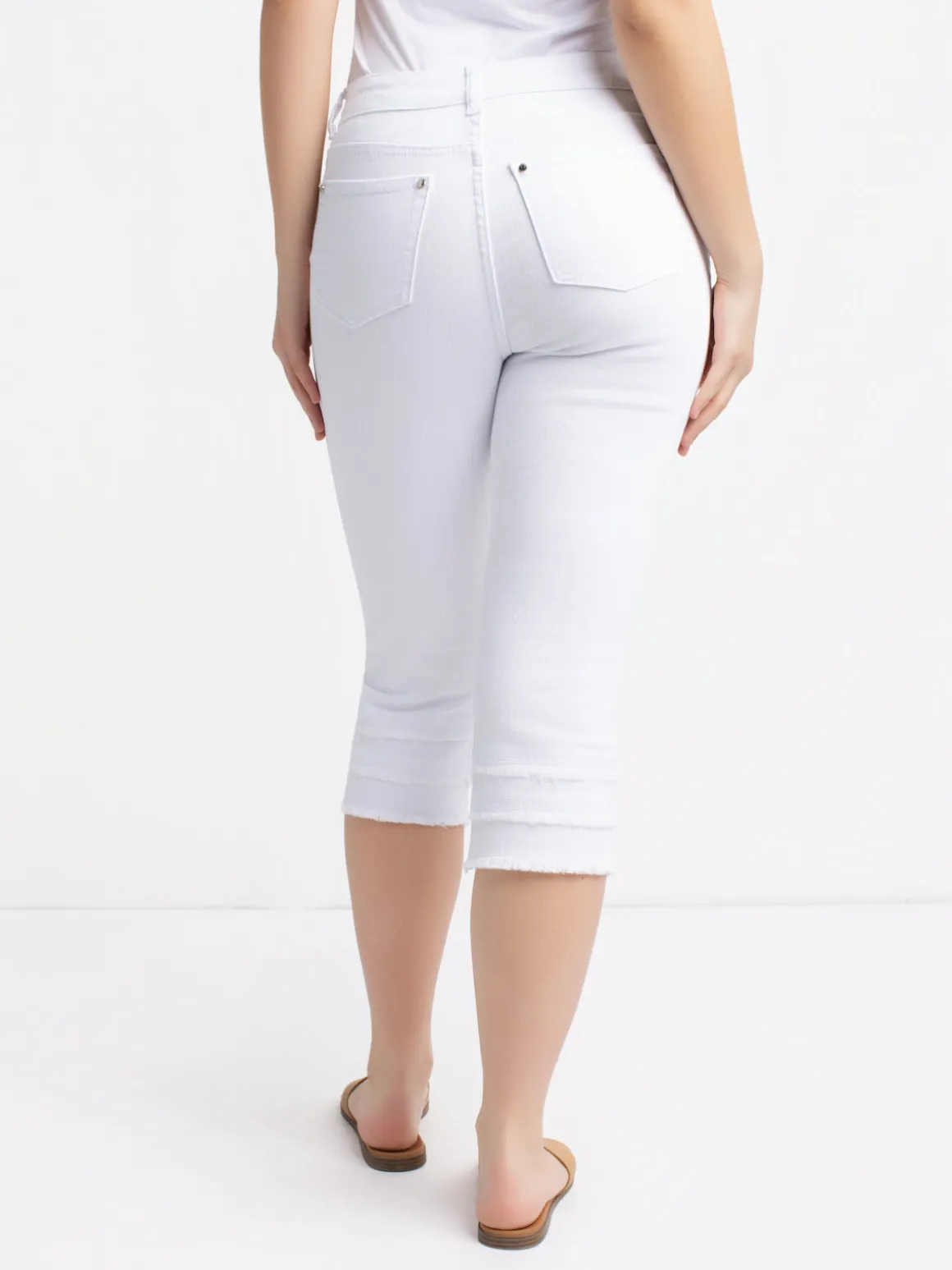 White denim capri pants