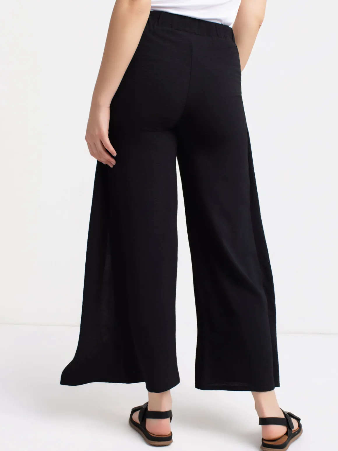 Wide-leg dressy pants